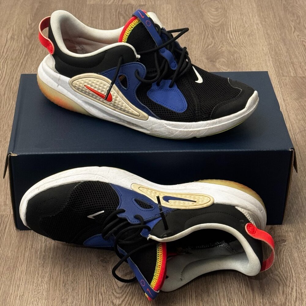 Rare Nike Limited Edition Nike Sneakers – Employee Store Exclusive – Men’s 11
